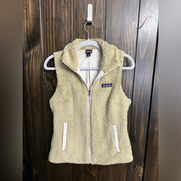 Patagonia Jackets & Blazers - Patagonia Los Gatos Fleece Vest Tan Beige Full Zip Women's Sherpa Size:Small